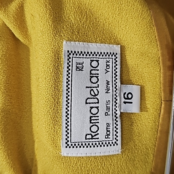 Roma Delana, Wool Coat Jacket with Mink triming yellow Size 16 NWT - Picture 11 of 15